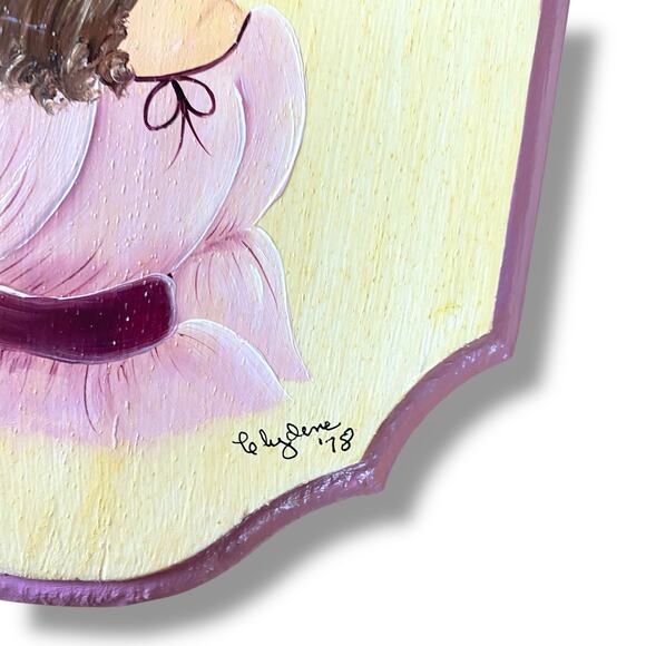 VTG 70s Wood Plaque Wall Art Hand Painted Brown Hair Girl Portrait Purple - Picture 4 of 9